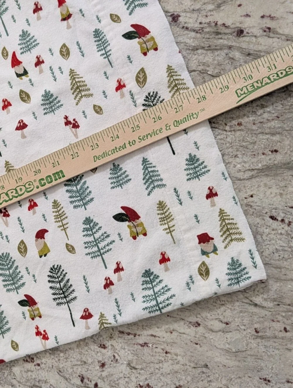 Cuddle Duds Flannel Queen Sheet Set GNOMES 4PC Soft & Cozy Barely Used Mushroom